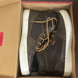 Levi’s sneaker boots.  Boys size 6